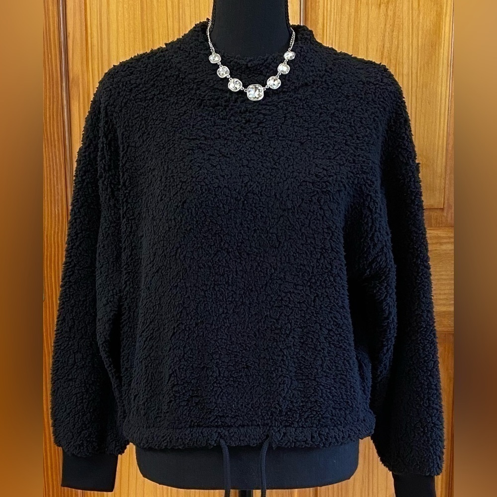 NWT Hippie Rose Black Pullover Sweater Size Small